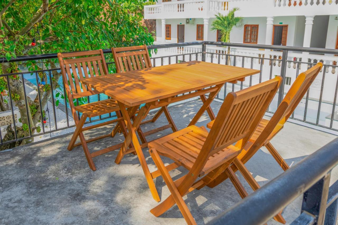 Caroline Resort 头顿 外观 照片